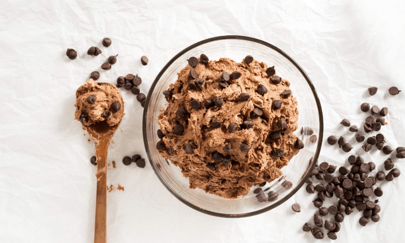 LEAN & GREEN GREEK YOGURT COOKIE DOUGH