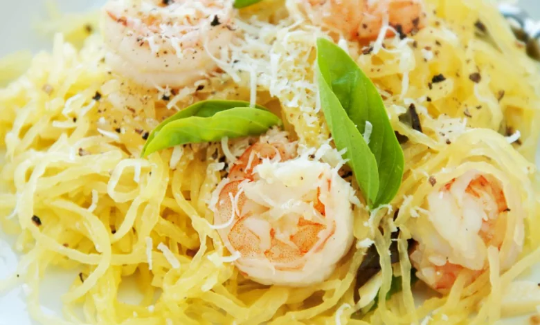 LEAN & GREEN CREAMY SPAGHETTI SQUASH WITH SHRIMP