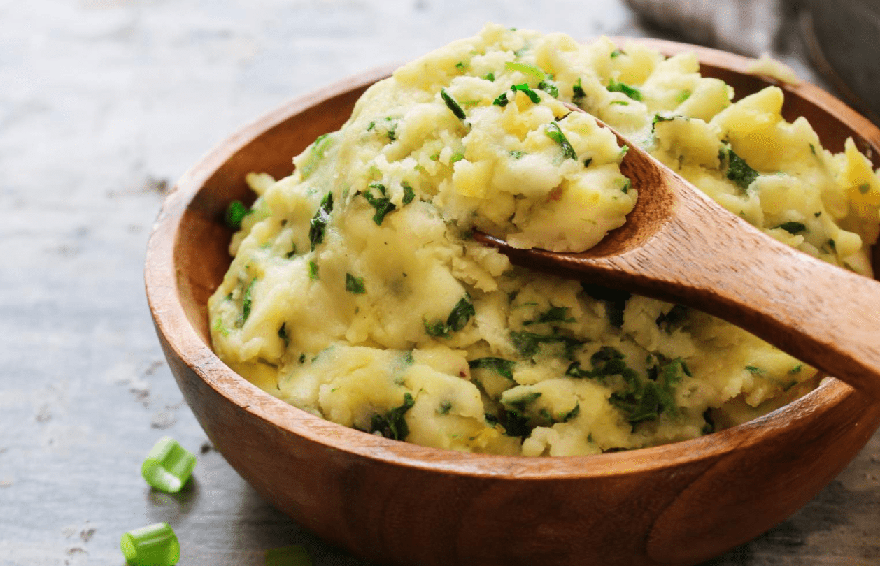 CHESSY SPINACH SMASHED POTATOES