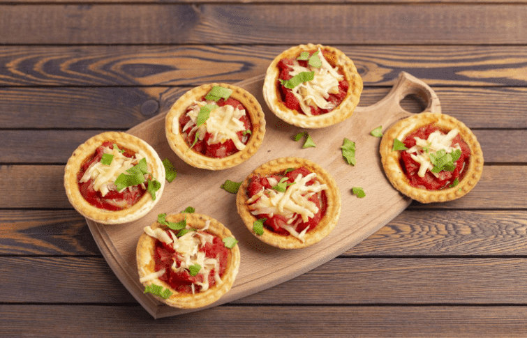 LEAN AND GREEN CAPRESE PIZZA BITES