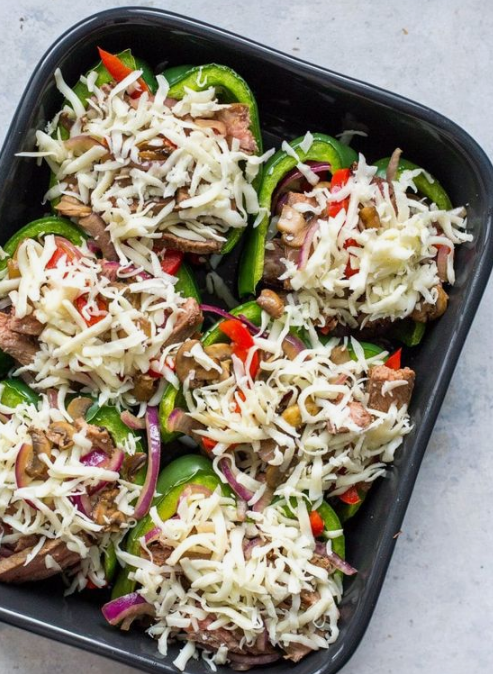 Lean & Green Philly Cheesesteak Stuffed Peppers