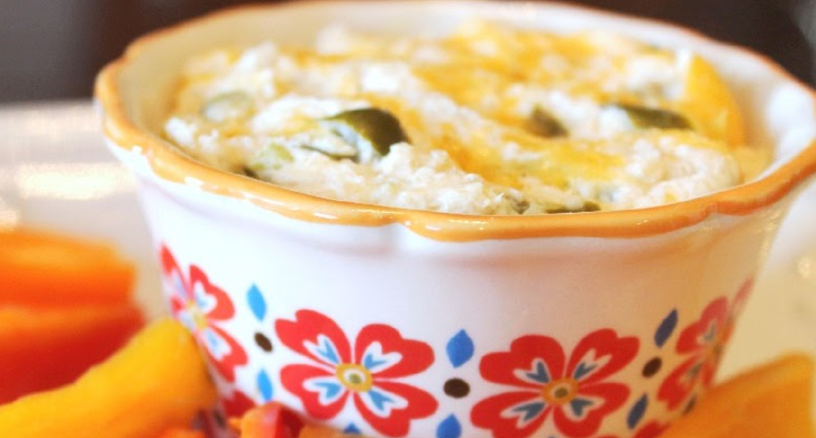 Lean and green Jalapeno Popper Chicken Dip