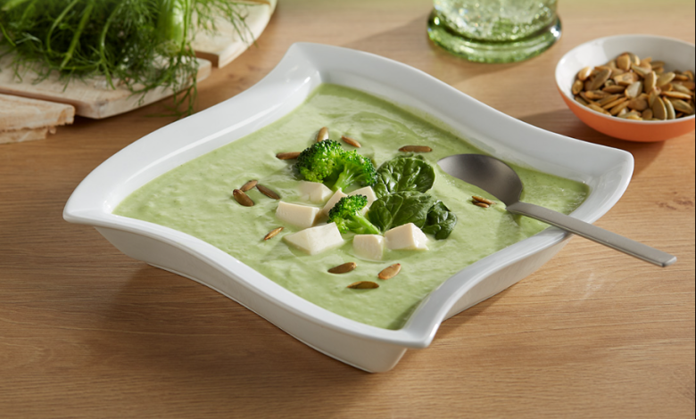 Lean and Green Super Green Soup