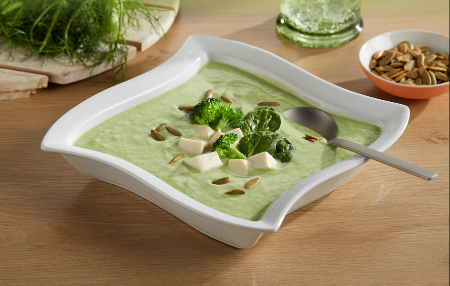 Lean and Green Super Green Soup