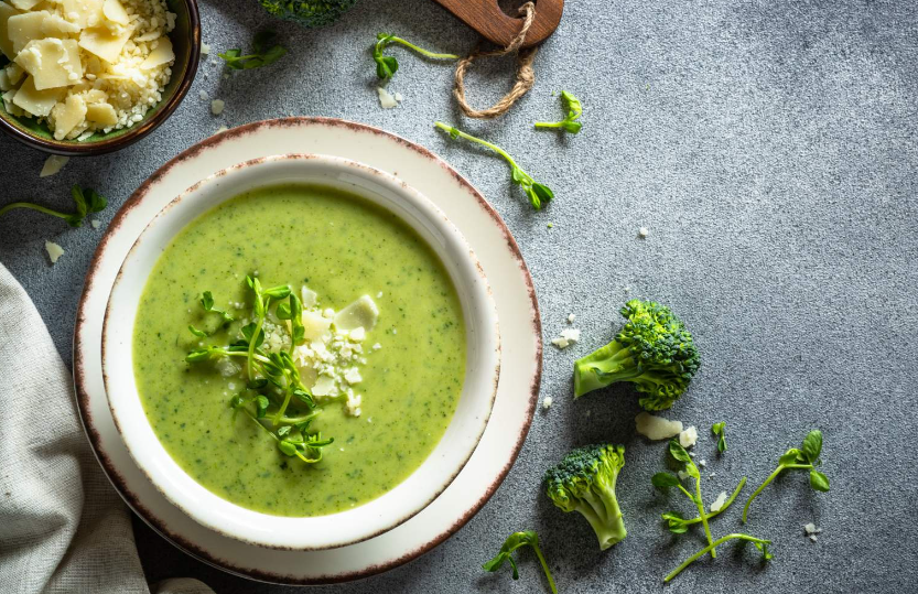 Lean and Green Broccoli Cheddar Soup