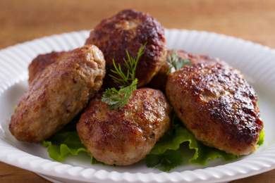 Maple Turkey Sausage Patties with Spahetti Squash Hash Browns