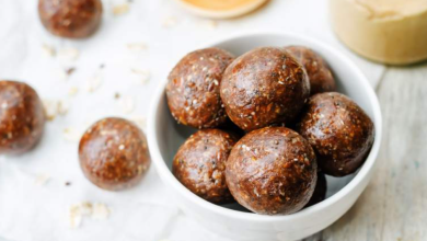 2-Ingredient Peanut Butter Energy Bites