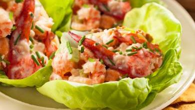 Low-Carb Lobster Roll